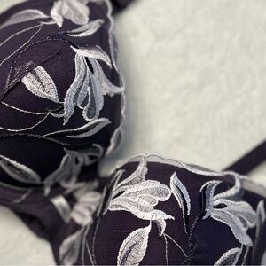 Elegant Purple Soma Size 34B Floral Bra